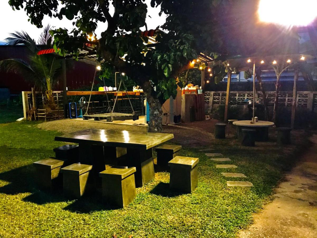 Winter House Chiang Rai Hotel Екстериор снимка