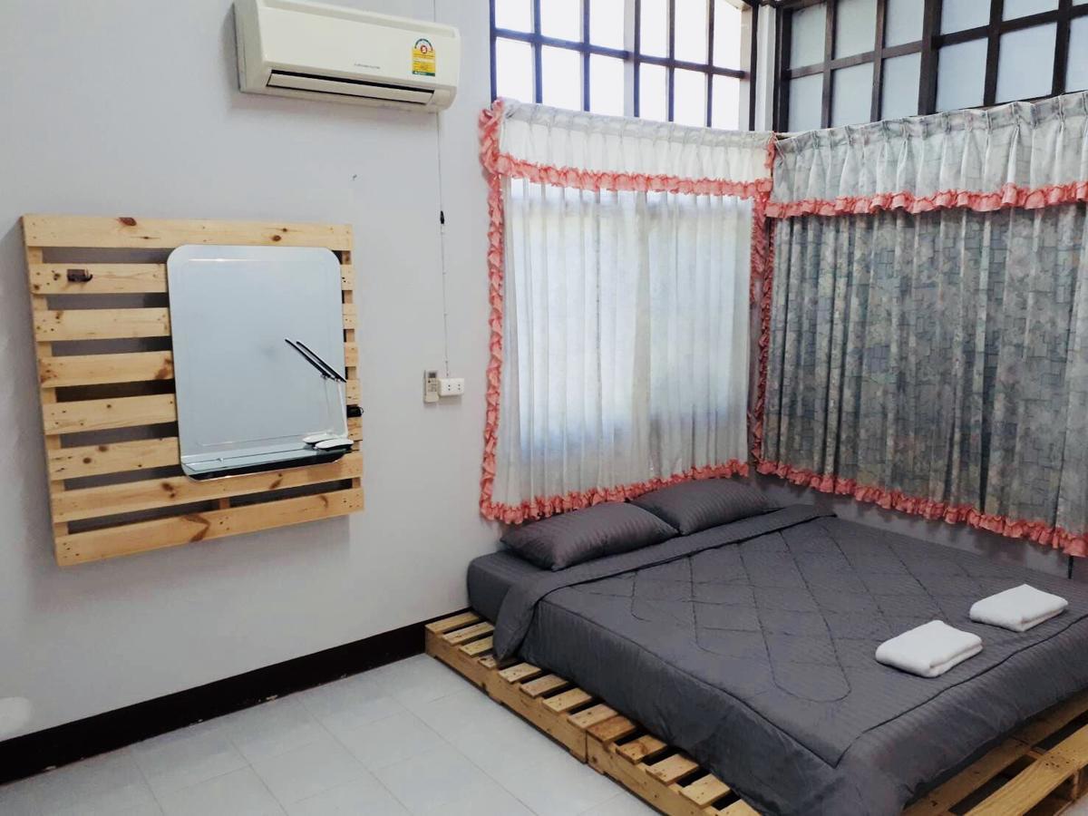 Winter House Chiang Rai Hotel Екстериор снимка