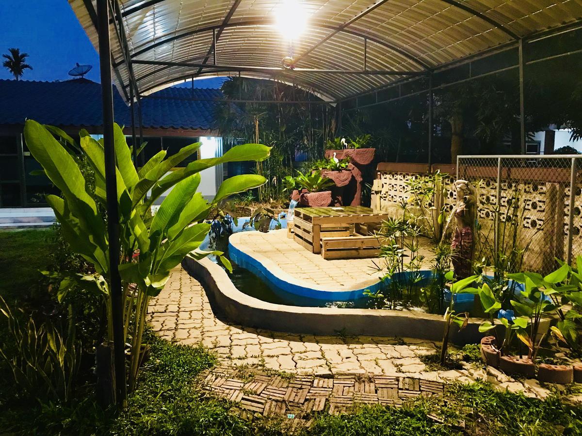 Winter House Chiang Rai Hotel Екстериор снимка