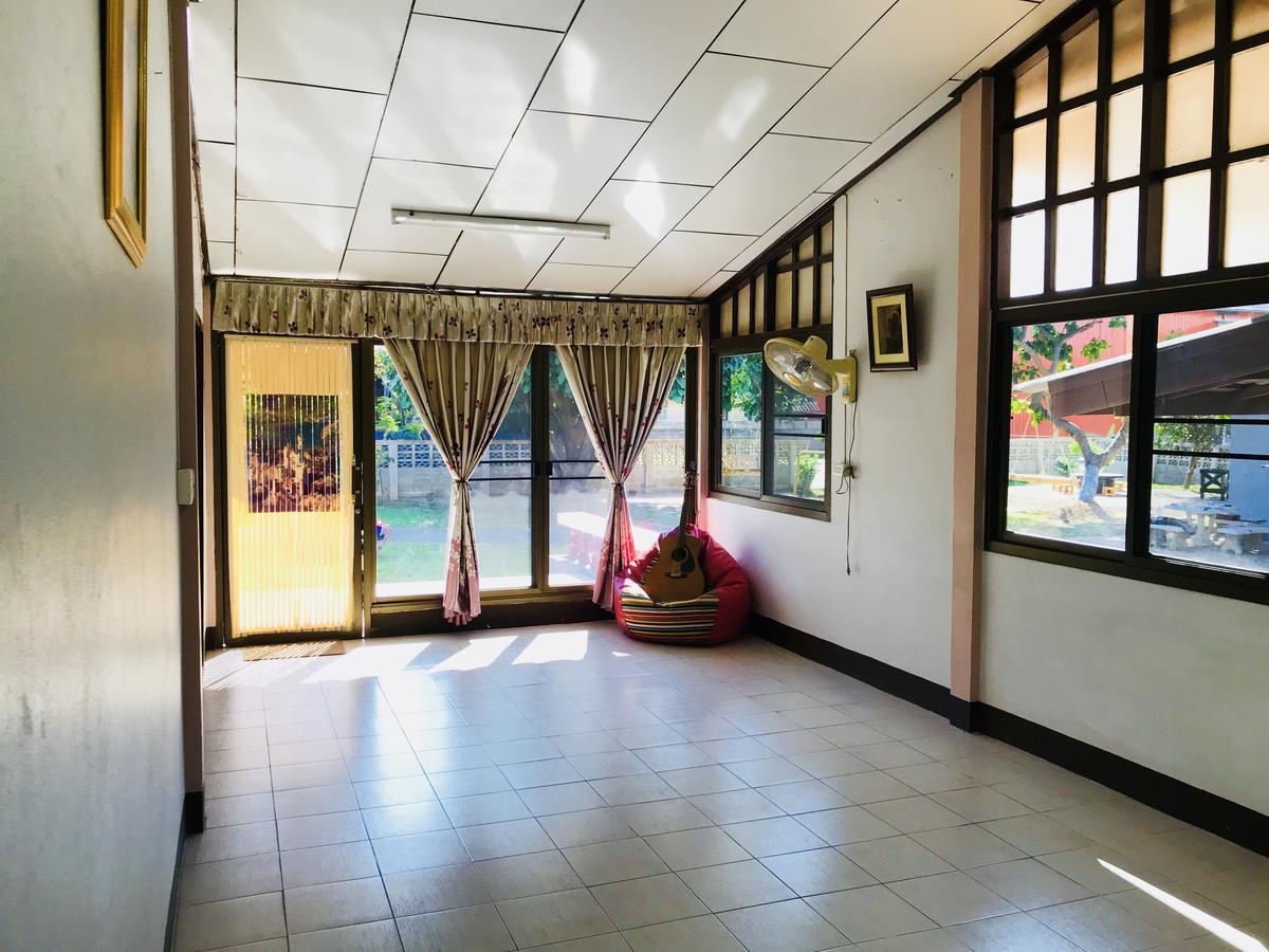 Winter House Chiang Rai Hotel Екстериор снимка